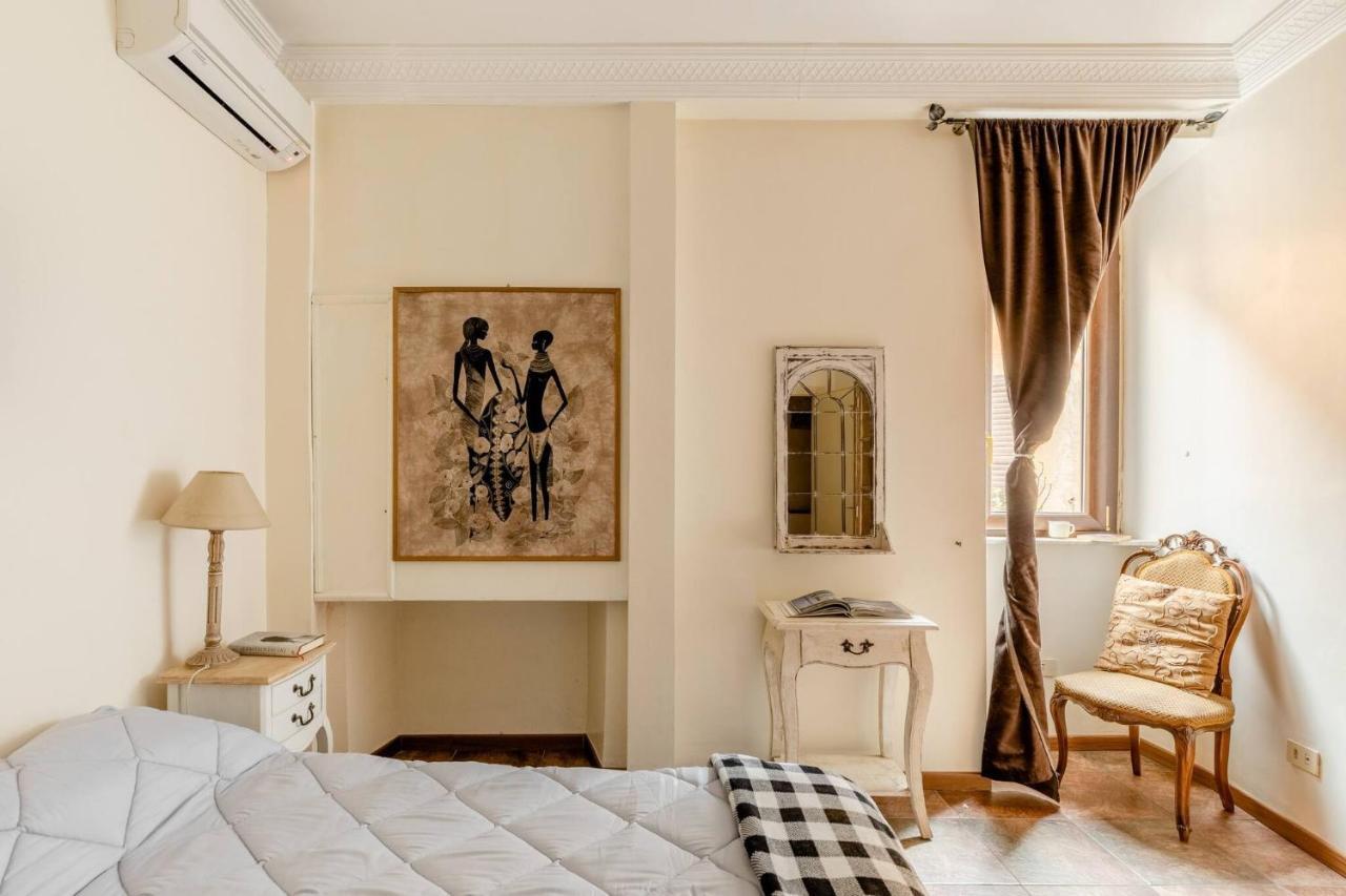 Rome Right In The Ancient Historical Center Two Bedrooms Two Bath, Up To 6 Pax Exterior photo